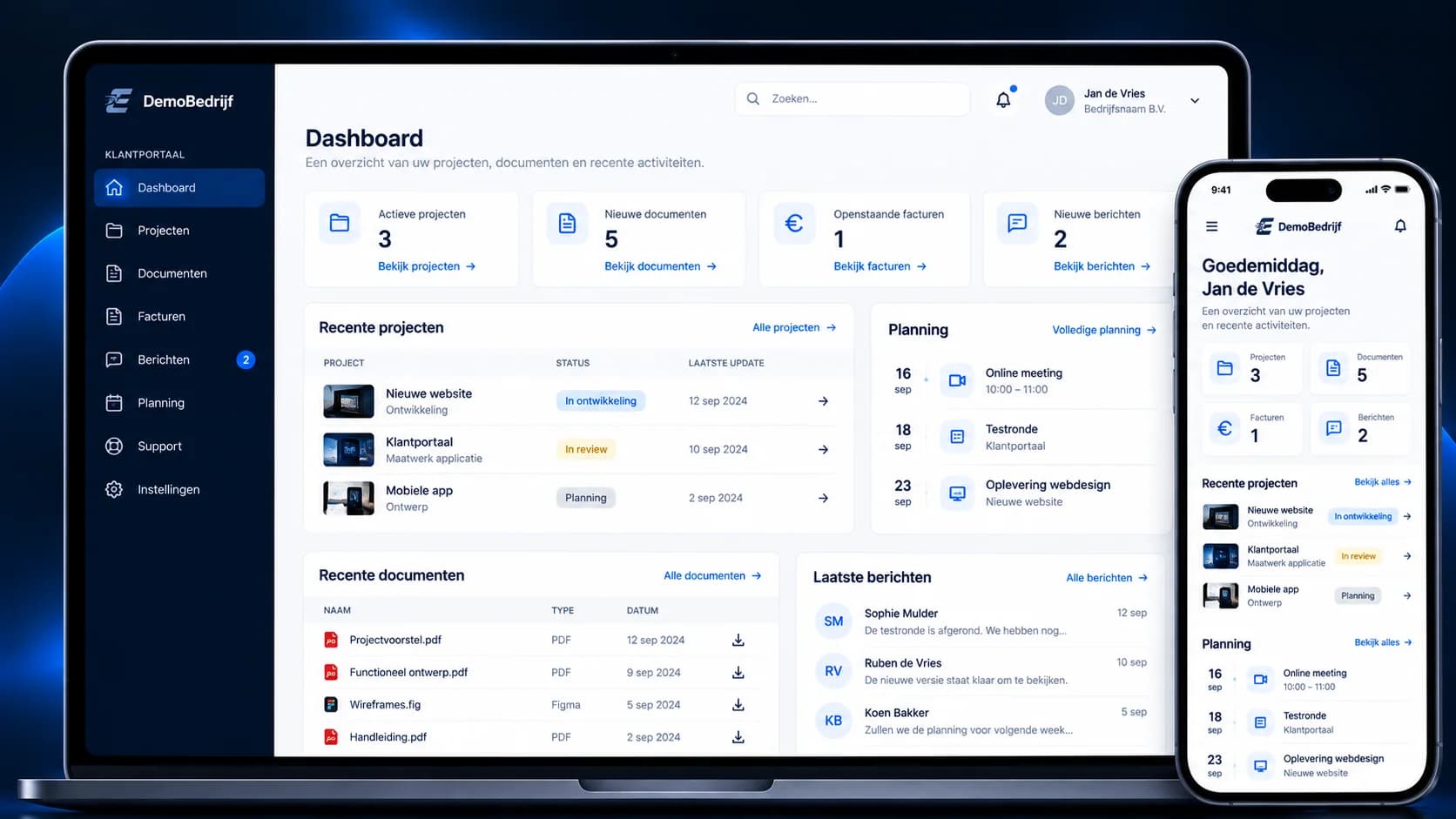 Conceptueel klantportaal op desktop en smartphone met projecten, documenten en planning